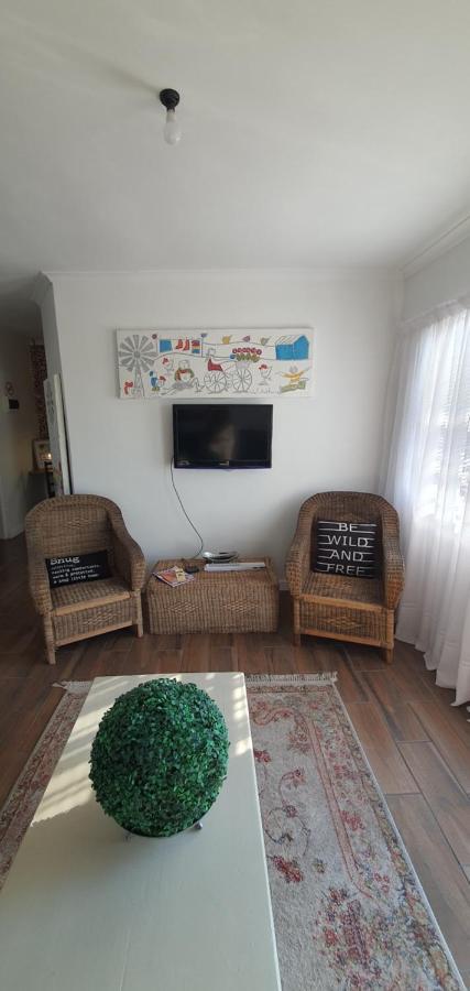 Aintree Farm Cottage Langebaan Exterior photo